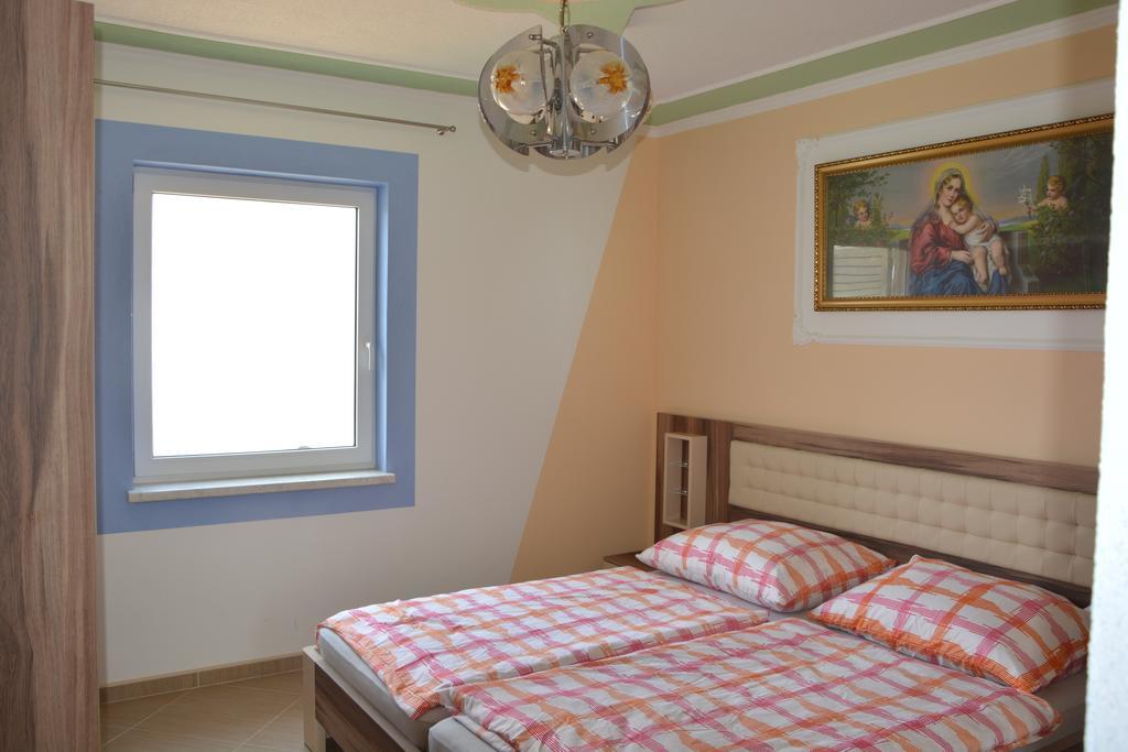 Apartments Petar & Anka Biograd Na Moru Camera foto