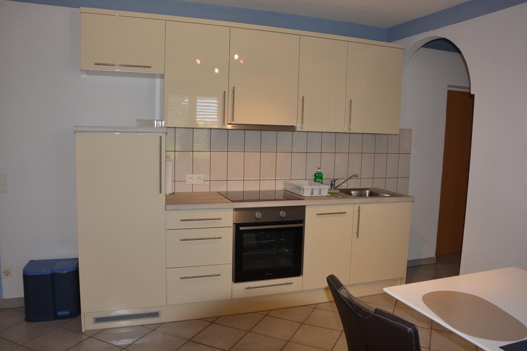 Apartments Petar & Anka Biograd Na Moru Esterno foto
